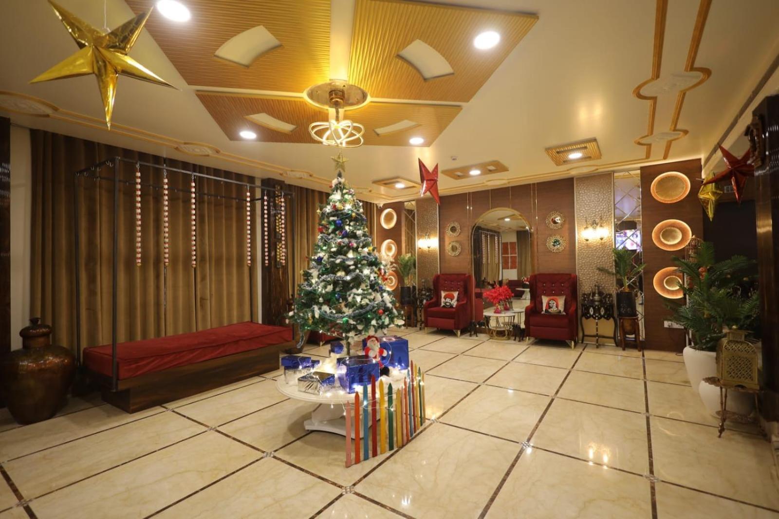 Hotel Sheetal Regency,Near Janambhumi Матхура Экстерьер фото