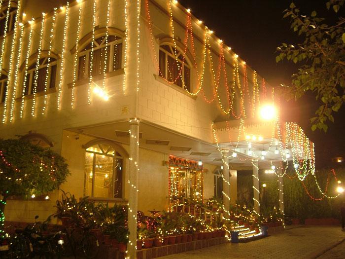 Hotel Sheetal Regency,Near Janambhumi Матхура Экстерьер фото